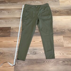 Olive Green Women's Leggings